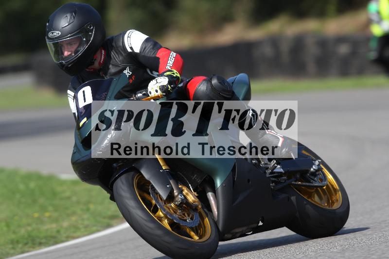 Archiv-2022/57 29.08.2022 Plüss Moto Sport ADR/Einsteiger/10